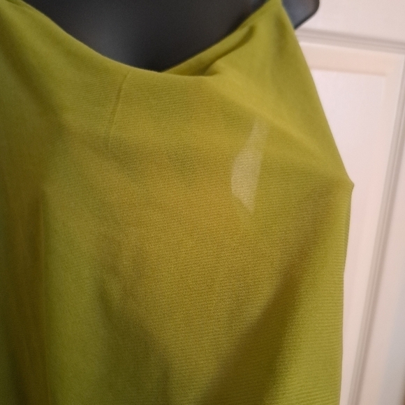 - Apt.9 green sheer tank/cami size 2X A-43 5/$25 - Picture 2 of 4